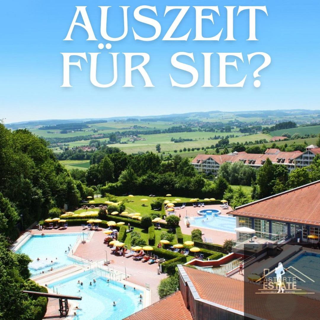 Fewo 10 - Appartement Im Rottalblick - Traumhaften Ausblick Geniessen Mit Bademantelgang Zur Therme, Tv, Balkon Und Persoenlichem Gaesteempfang Von Astarte Estate Bad Griesbach  Exterior foto